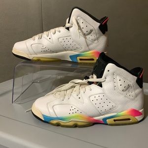 Jordan 6s Girls size 6.5 Women’s 8.5